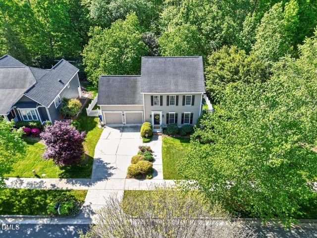 1704 Farmington Grove Drive, Raleigh, NC 27614