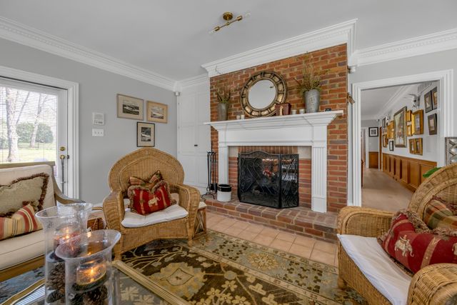4891 Faulkirk Lane, Lexington, KY 40515