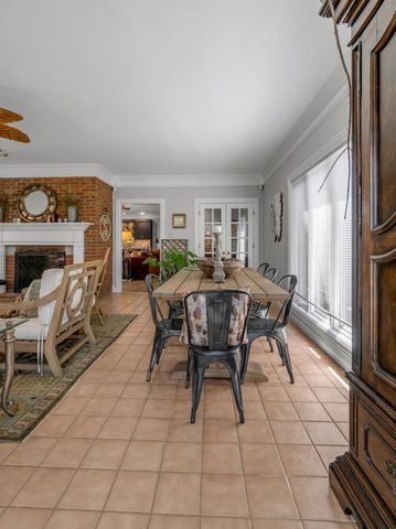 4891 Faulkirk Lane, Lexington, KY 40515