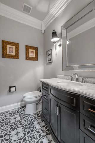4891 Faulkirk Lane, Lexington, KY 40515