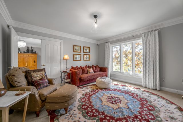 4891 Faulkirk Lane, Lexington, KY 40515