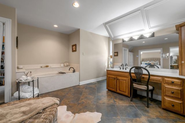 4891 Faulkirk Lane, Lexington, KY 40515