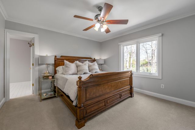 4891 Faulkirk Lane, Lexington, KY 40515