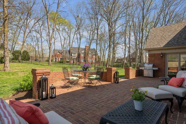 4891 Faulkirk Lane, Lexington, KY 40515