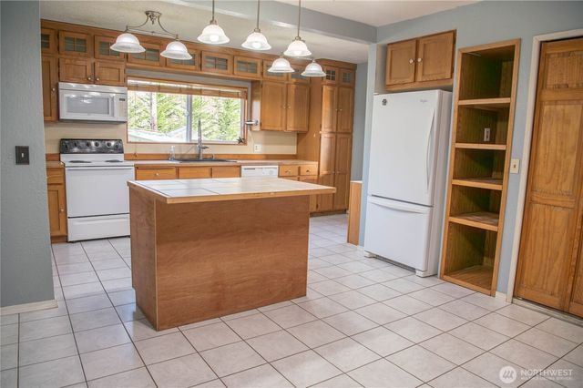 6720 Central Park Drive, Aberdeen, WA 98520