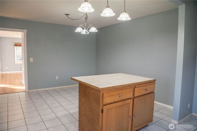 6720 Central Park Drive, Aberdeen, WA 98520