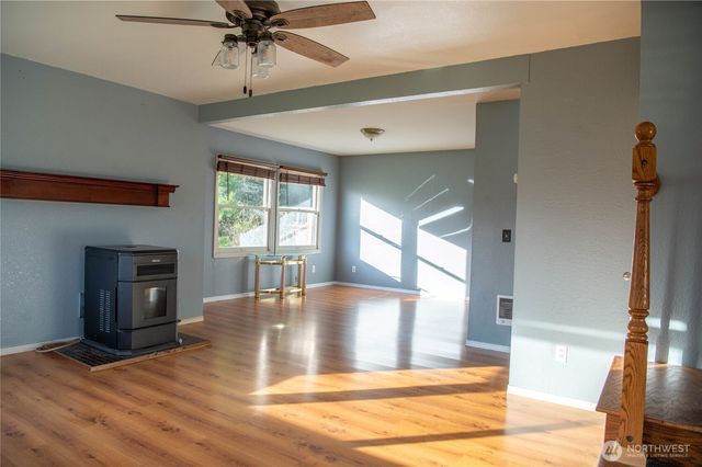 6720 Central Park Drive, Aberdeen, WA 98520