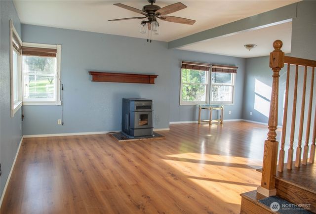 6720 Central Park Drive, Aberdeen, WA 98520