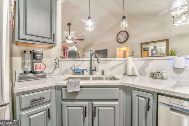 7 Dixie Park Road NE, Rome, GA 30165