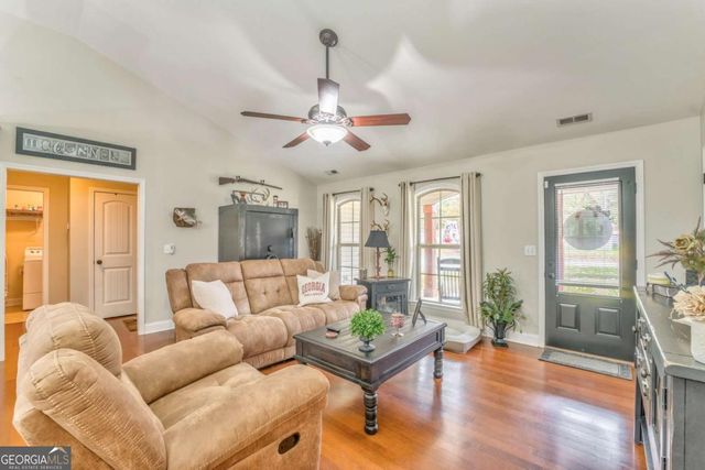 7 Dixie Park Road NE, Rome, GA 30165