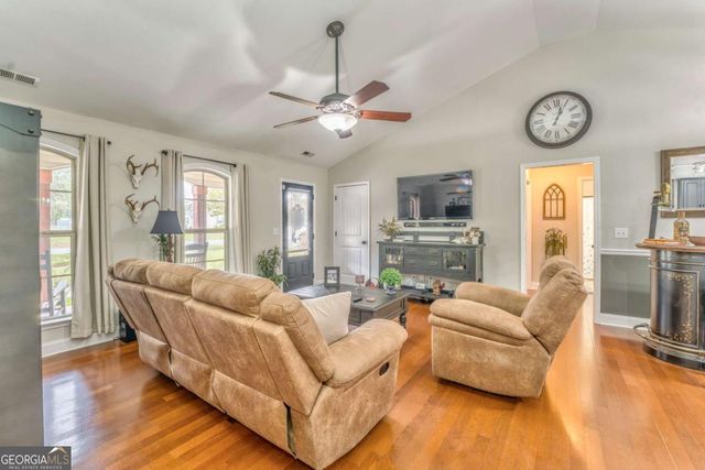 7 Dixie Park Road NE, Rome, GA 30165