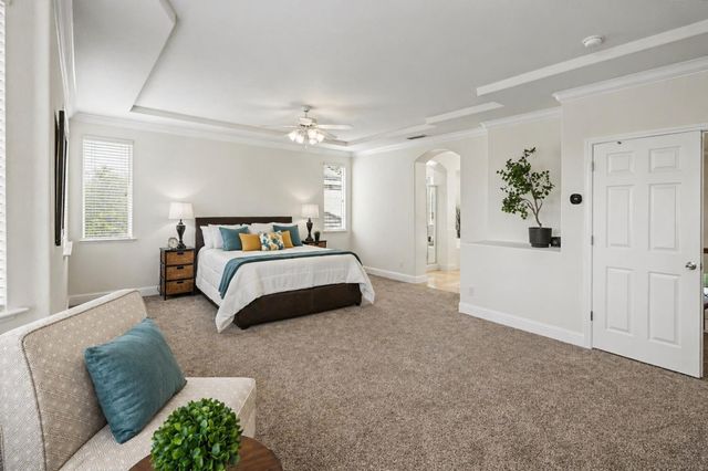 10077 Cristo Dr, Sacramento, CA 95829