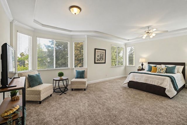 10077 Cristo Dr, Sacramento, CA 95829