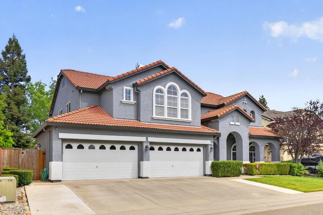 10077 Cristo Dr, Sacramento, CA 95829
