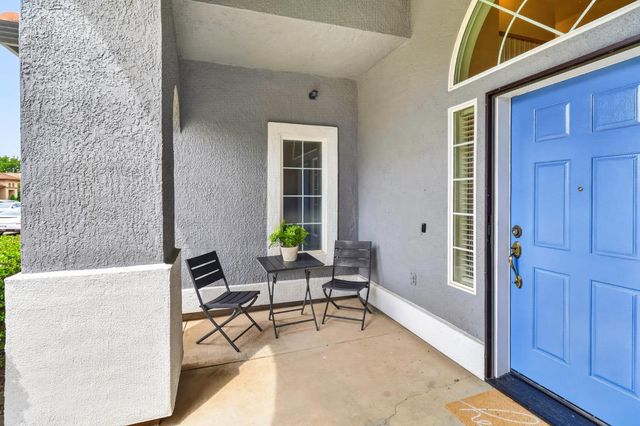 10077 Cristo Dr, Sacramento, CA 95829