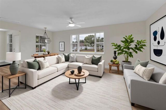 218 LUCERNE DRIVE, Debary, FL 32713