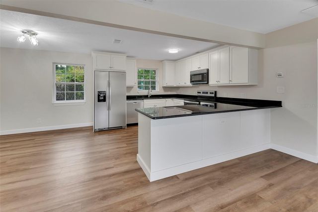 218 LUCERNE DRIVE, Debary, FL 32713