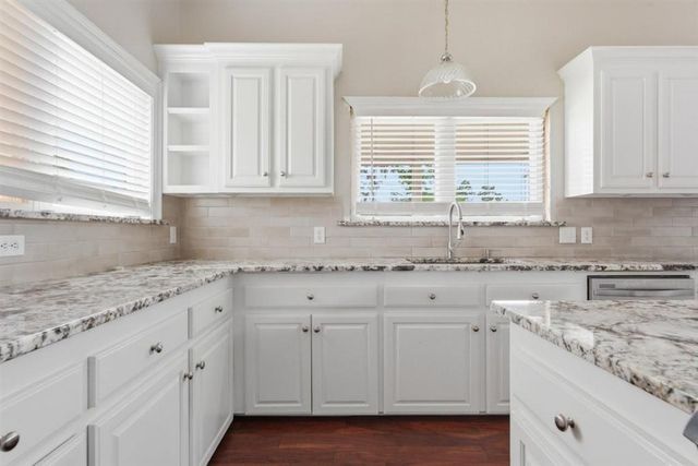 3831 River Bluff Lane, Westlake, LA 70669
