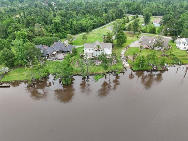 3831 River Bluff Lane, Westlake, LA 70669