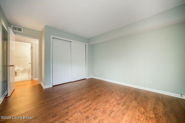 1815 Gardiner Ln APT G58, Louisville, KY 40205