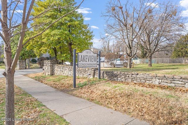 1815 Gardiner Ln APT G58, Louisville, KY 40205