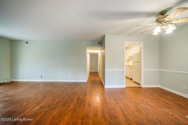 1815 Gardiner Ln APT G58, Louisville, KY 40205