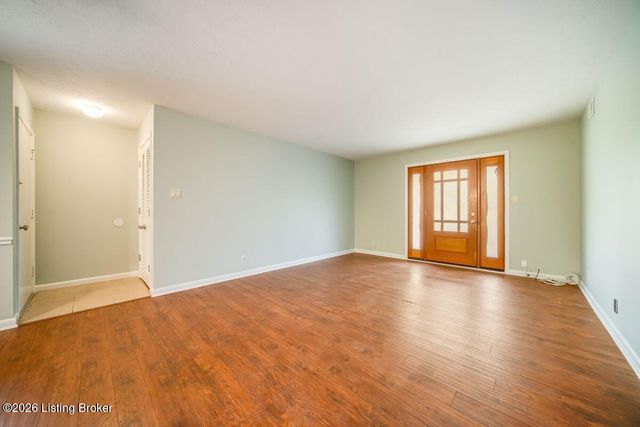 1815 Gardiner Ln APT G58, Louisville, KY 40205