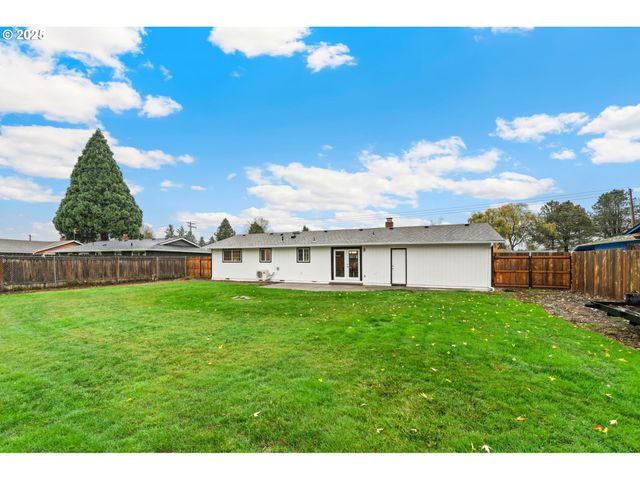 1948 Ne SUNRISE Ln, Hillsboro, OR 97124