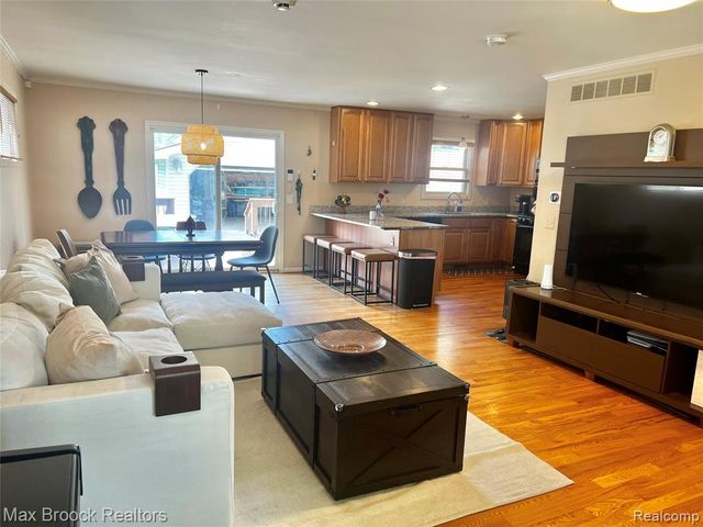 3515 Phillips Avenue, Berkley, MI 48072