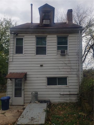 18 Sprain St, Fineview, PA 15212