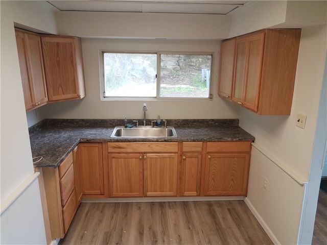 18 Sprain St, Fineview, PA 15212