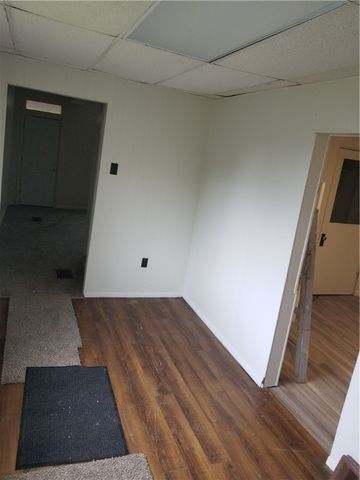 18 Sprain St, Fineview, PA 15212