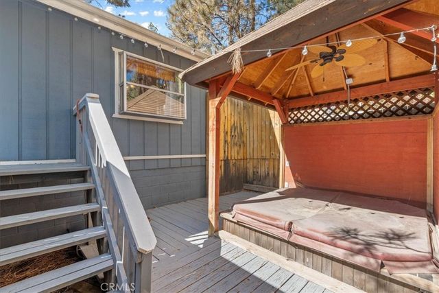 1902 Virginia, Wrightwood, CA 92397