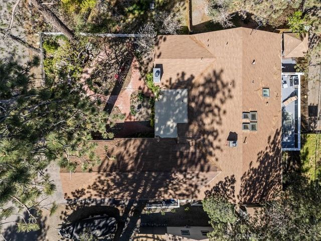 1902 Virginia, Wrightwood, CA 92397