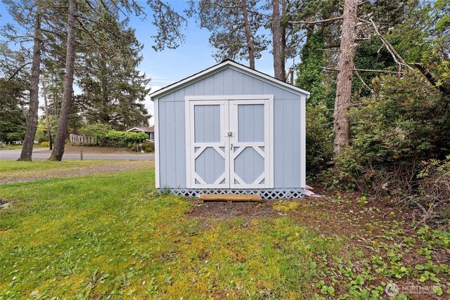 2019 Joe Johns Road, Ocean Park, WA 98640