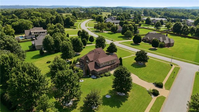 3640 W Howard Nickell Road, Fayetteville, AR 72704