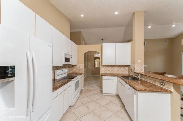 6427 SE Wild Olive Lane SE, Stuart, FL 34997