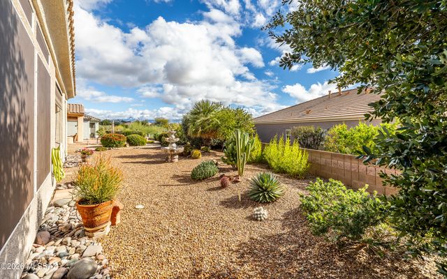 13094 N Rivercane Loop, Marana, AZ 85658