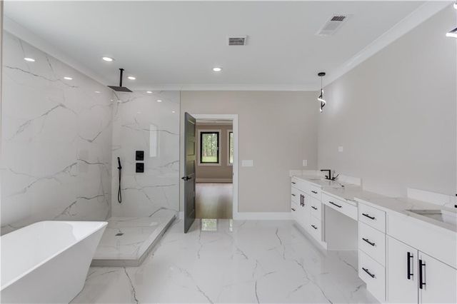 37 Deer Canyon Drive, Auburn, GA 30011