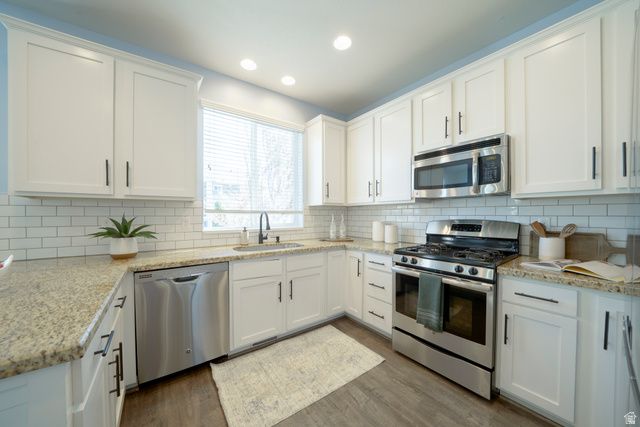 769 W STAR SPANGLED DR, Bluffdale, UT 84065