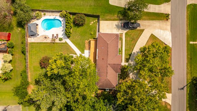 140 La Plaza Dr, Hendersonville, TN 37075