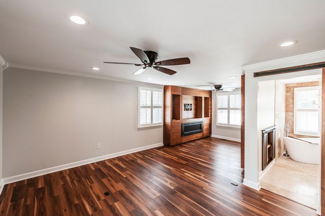 140 La Plaza Dr, Hendersonville, TN 37075