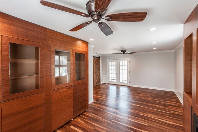 140 La Plaza Dr, Hendersonville, TN 37075