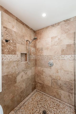 140 La Plaza Dr, Hendersonville, TN 37075