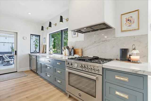 12184 Logans Run Ct, Grass Valley, CA 95945