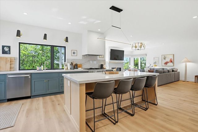 12184 Logans Run Ct, Grass Valley, CA 95945