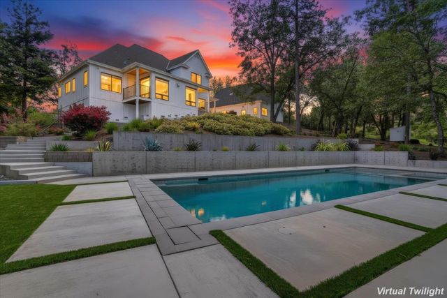 12184 Logans Run Ct, Grass Valley, CA 95945