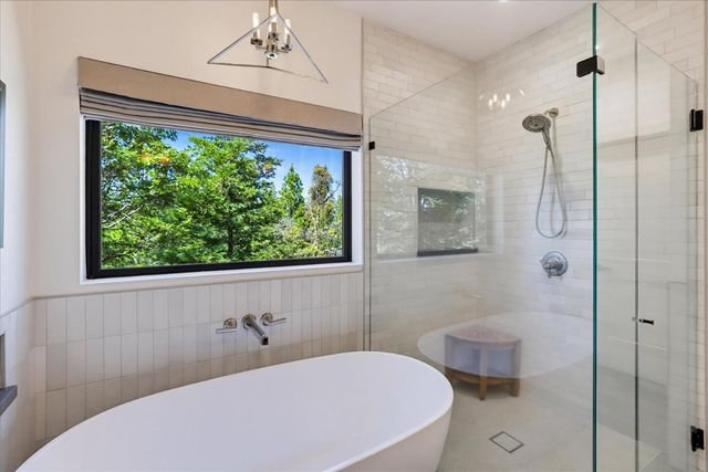 12184 Logans Run Ct, Grass Valley, CA 95945