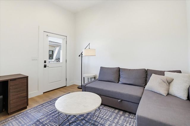 12184 Logans Run Ct, Grass Valley, CA 95945