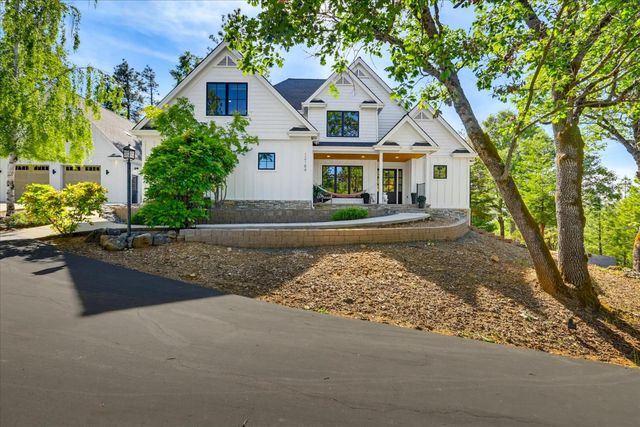 12184 Logans Run Ct, Grass Valley, CA 95945
